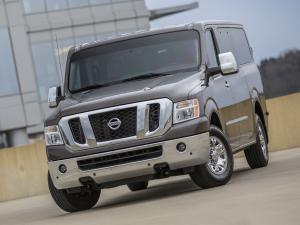 Nissan NV3500 HD Passenger Van 2011 года